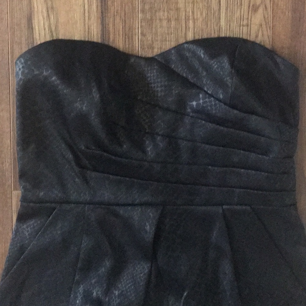 Dynamite Strapless dress - Picture 2 of 6